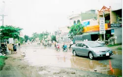 Cần sửa chữa đường Nguyễn Ảnh Thủ