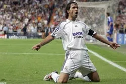 Hai “ông Hoàng”... Hai thái cực ! ảnh 1