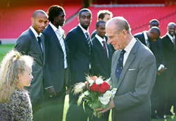 Emirates Stadium chính thức khai trương ảnh 1