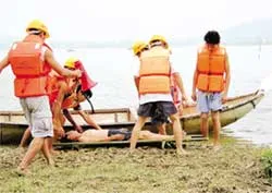 Khẩn trương, quyết liệt phòng chống bão