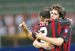 AC Milan – Anderlecht 4-1(bảng H): Niềm vui trở lại ảnh 1