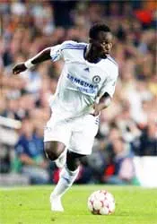 Michael Essien: “Nên nói, Chelsea công thủ đều tốt” ảnh 1