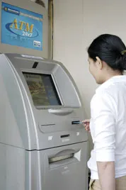 Sôi động dịch vụ thẻ