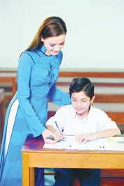 Dệt Thái Tuấn với bộ sưu tập “Lời của hoa”