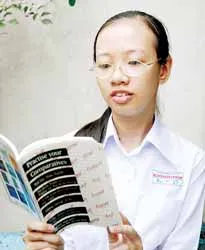 Em Lê Phan Hoàng Oanh đoạt giải nhất