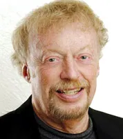 Đừng tỏ ra giỏi hơn sếp!