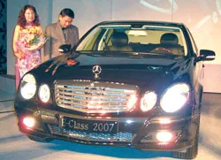 Sang trọng xe mới Mercedes-Benz E-Class 2007