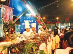 Đặt tiệc “outside”