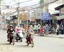 Biển báo thì mặc biển báo