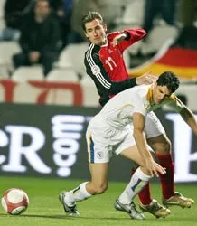 Các cầu thủ Síp có thể được thưởng ảnh 1