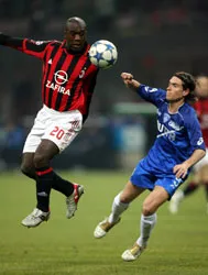 Milan, hãy tiến lên! (Empoli (8) – AC Milan (16)) ảnh 1