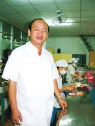 Lương y Nguyễn Đình Phúc: “Bán thuốc rẻ cũng là làm  từ thiện”