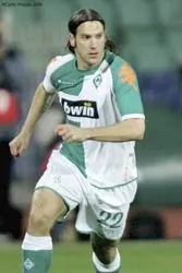 Torsten Frings: “Bremen xứng đáng thắng Chelsea” ảnh 1