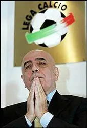 Galliani lo cho bóng đá Italia ảnh 1