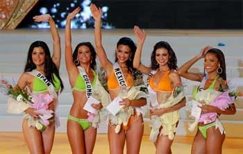 Top five of the "Swimwear show"