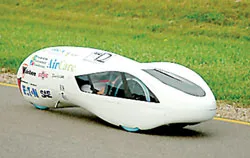 Xe chạy 5.060km với chỉ 3,8 lít gas