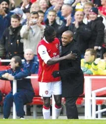 Wenger: “Quan hệ giữa tôi và Henry luôn bền vững” ảnh 1