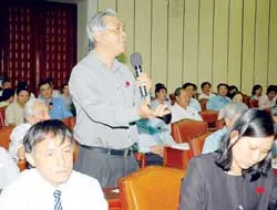 Băn khoăn khi biểu quyết về ngân sách