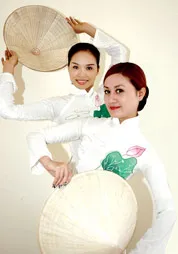 Chuyện làng văn nghệ