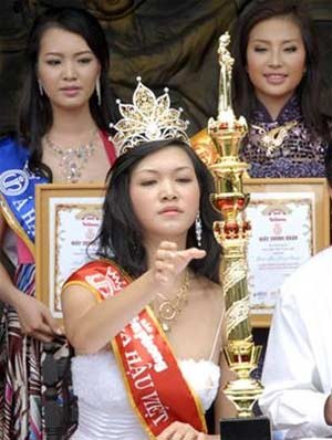 Did Miss Viet Nam Pass Her Test? ảnh 1