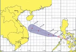 Tìm mọi cách liên lạc, tìm chỗ trú bão cho tàu thuyền và ngư dân trên biển