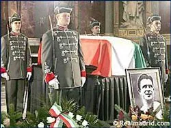 Real tiễn Puskas về nơi an nghỉ ảnh 1