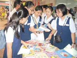Văn hóa đọc thời… hội nhập