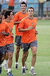 Hồi sinh và thách thức ảnh 1