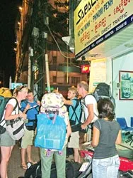 Bùng nổ open tour ảnh 3