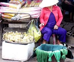 Đối mặt nhiều thách thức mới