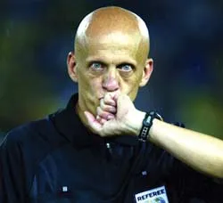 Chuyện “Vua sân cỏ”