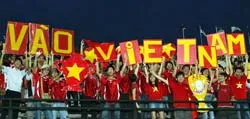 Người Việt yêu bóng đá ảnh 1