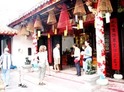 Du lịch đó đây