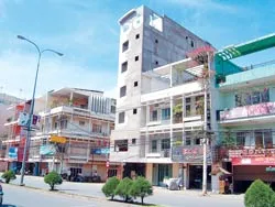 Bài 1: Lấy đất công xây... nhà tư