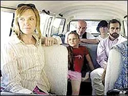 Little Miss Sunshine chen chân vào Oscar