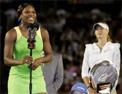 Serena đăng quang ảnh 1