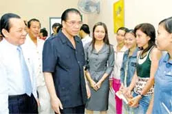 Cuộc sống người dân TP được cải thiện rõ rệt