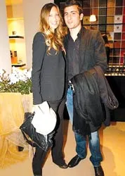 Yêu nhau qua ...chat !