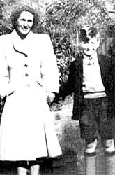 Thời thơ ấu của John Lennon – những điều mới được tiết lộ ảnh 2