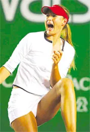 “ĐỘT NHẬP” vào phòng các tay vợt nữ ! ảnh 2