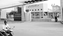 Trở thành cầu nối giao lưu kinh tế