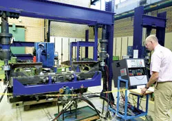 Cuộc chiến sống  còn ảnh 2