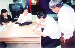 Hội “heo mùa xuân” ở một phường ảnh 1