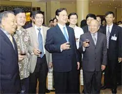 Mỗi tờ báo phải là ngọn cờ chiến đấu vì mục tiêu dân giàu, nước mạnh