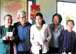 Tình người năm cũ, hành trang ngọt ngào của năm mới