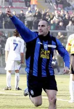 Áp lực thành tích ảnh 1