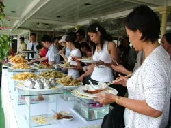 Tiền nào của nấy?