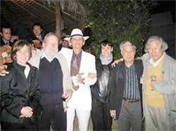 Những trái tim luôn hướng về Tổ quốc ảnh 2