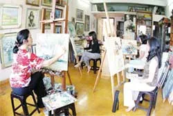 Những “lò vẽ” tại gia