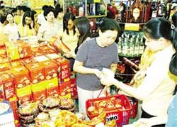 Việt Nam thực hiện các cam kết WTO: Thuế giảm, giá chưa giảm!